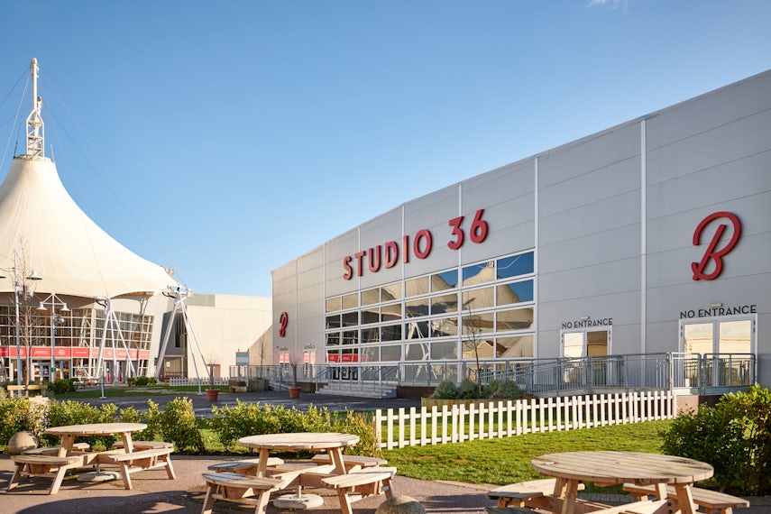 Studio 36 0