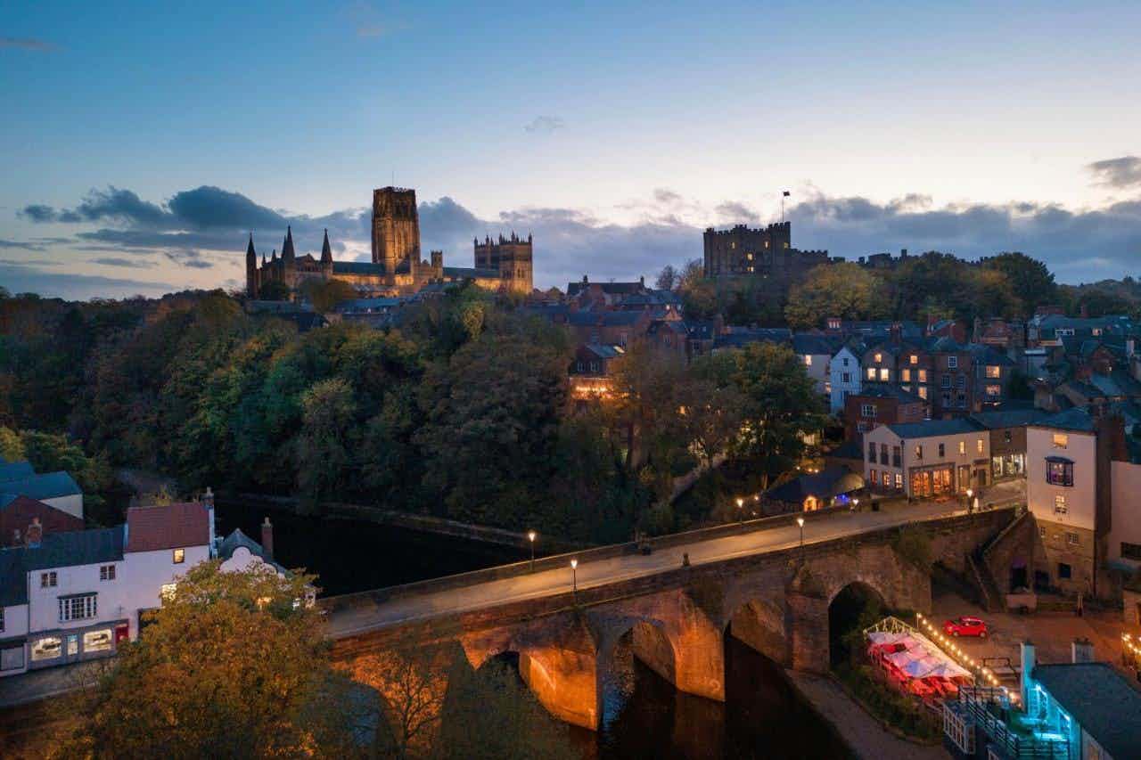 Deluxe Guest room, 1 King 4