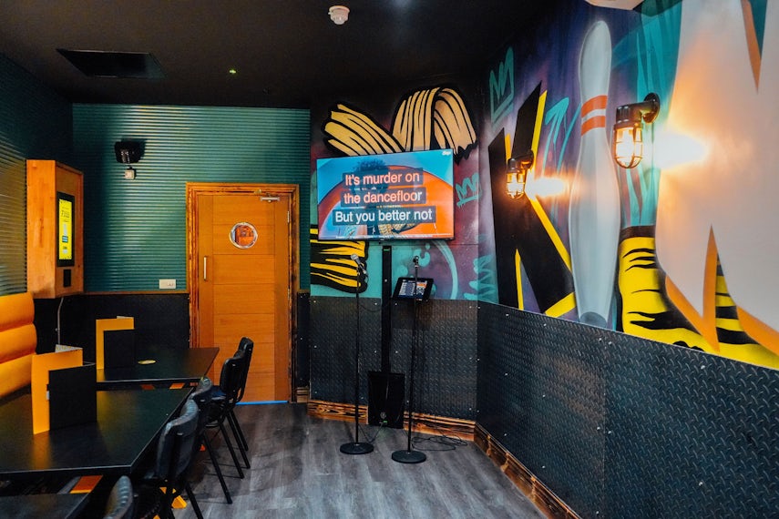 Karaoke Room 0
