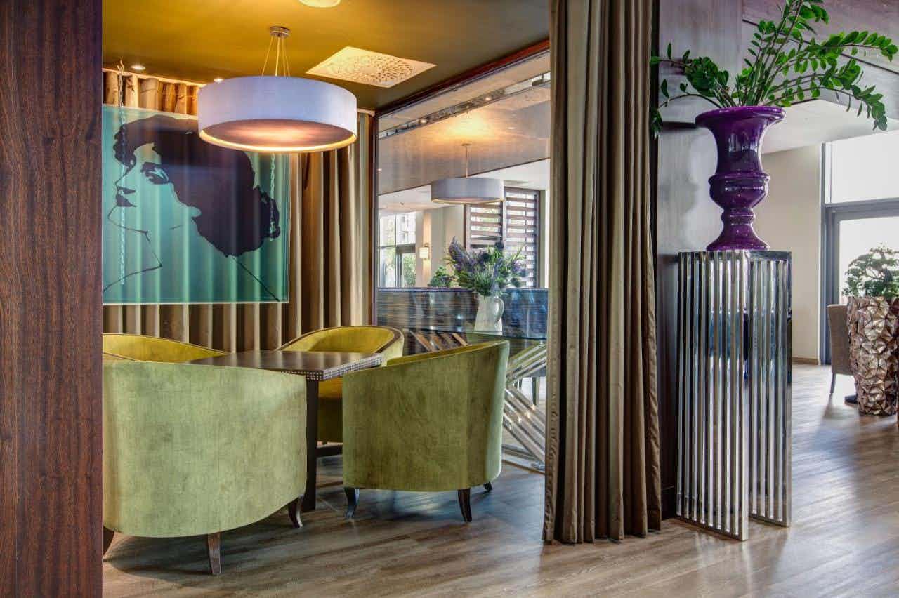 Standard Guestroom 3