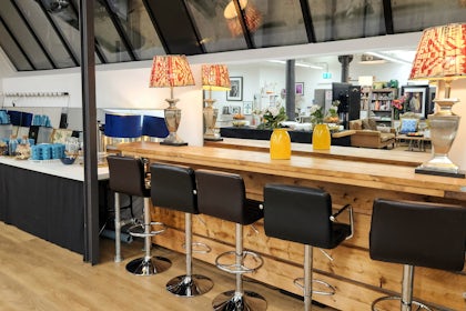 The New White Loft and the Studio 25