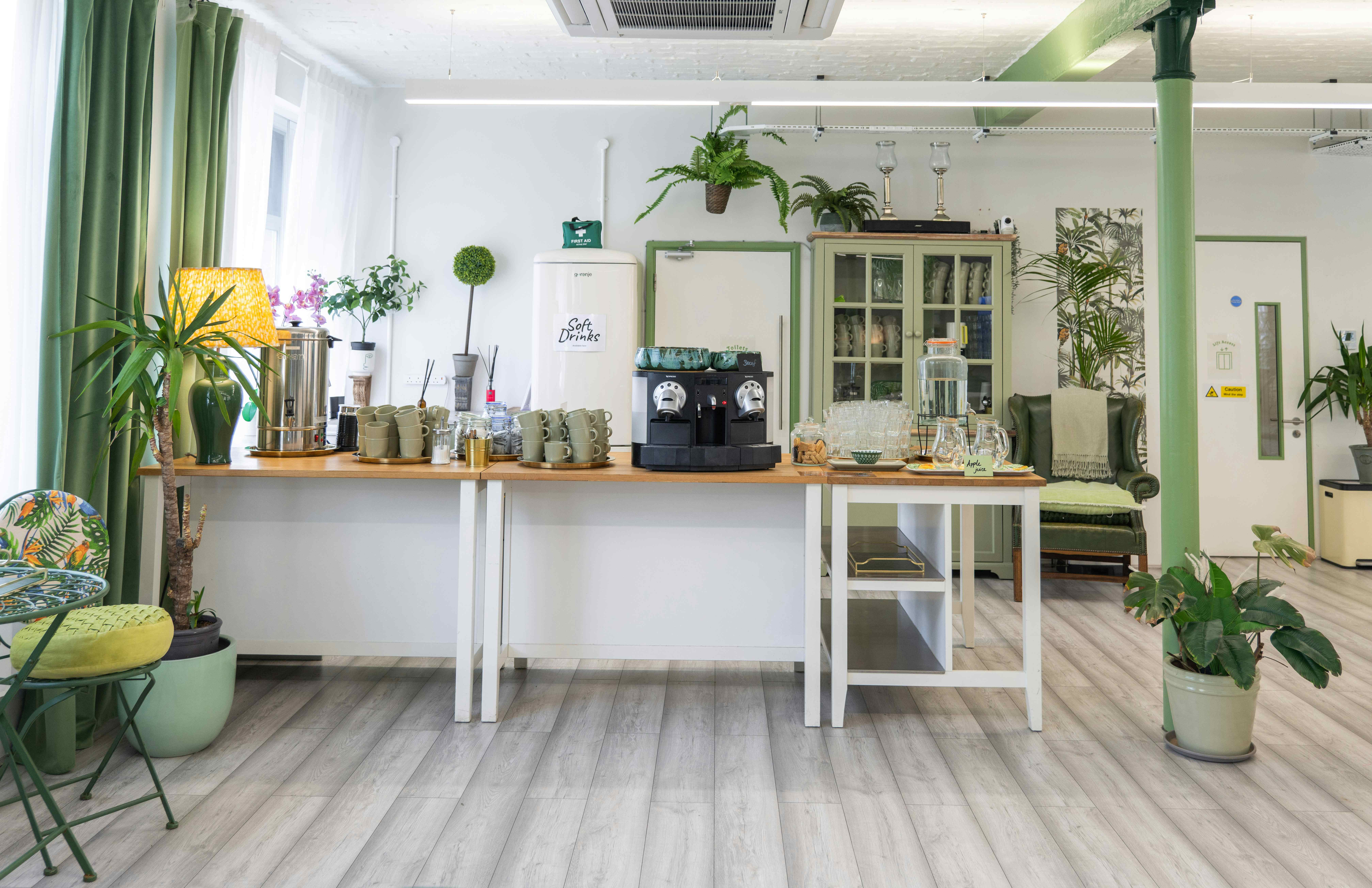 The Palm Room and the Studio 27