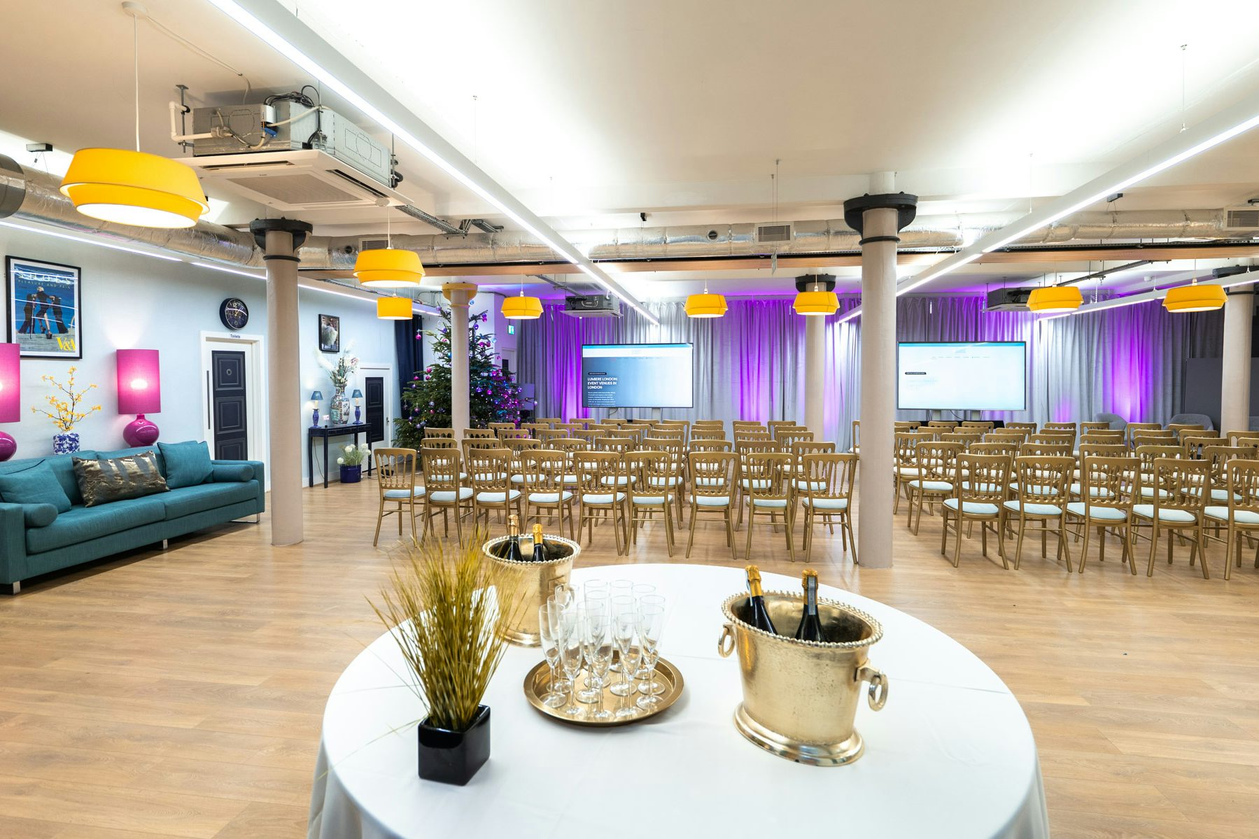 New Victorian Loft and Galeria 5