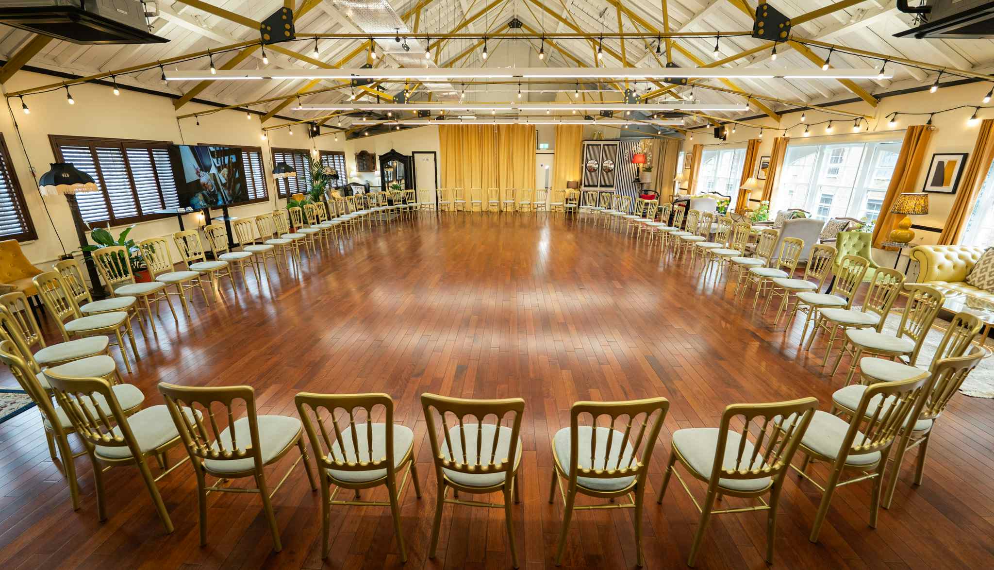 New Victorian Loft and Galeria 36