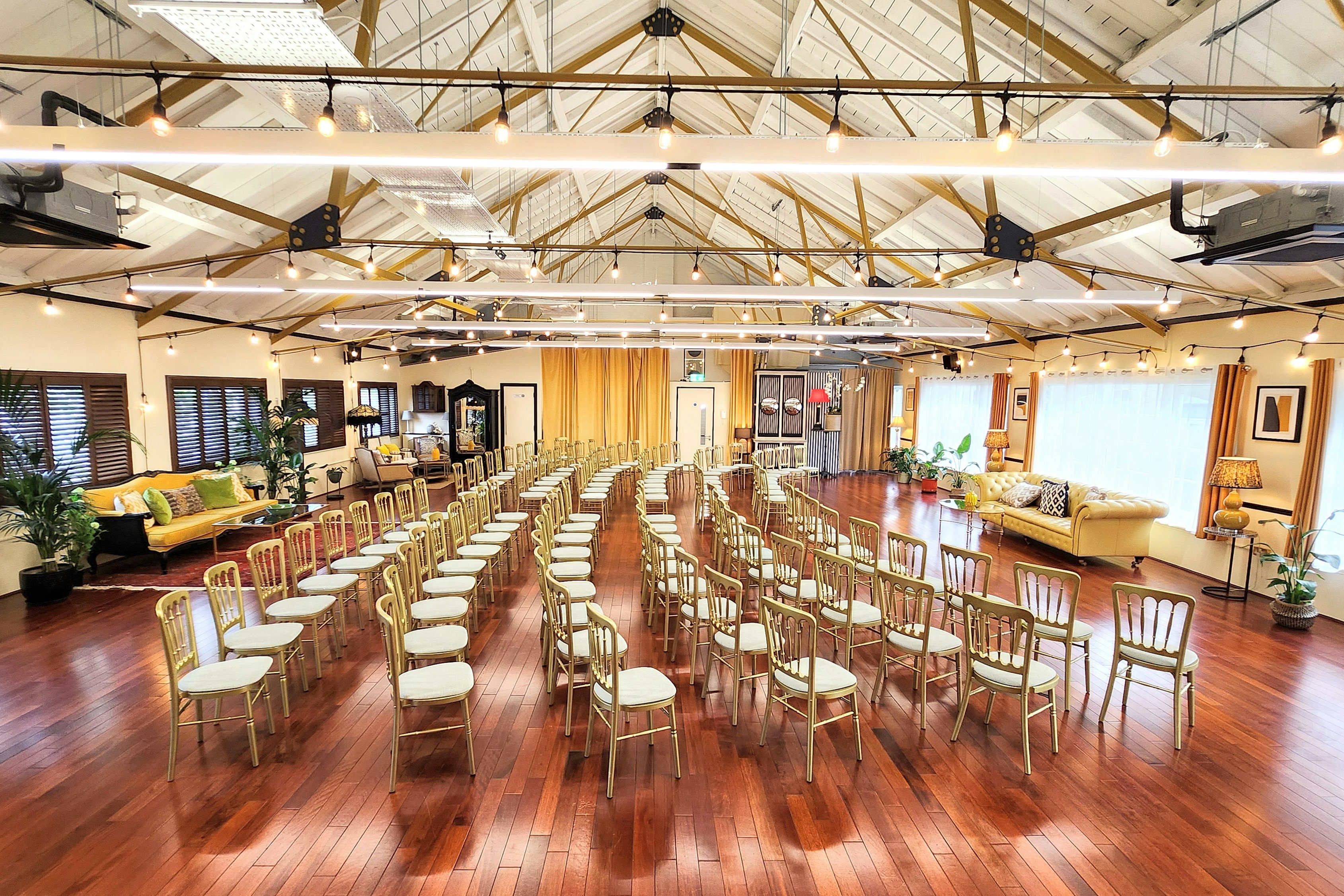 New Victorian Loft and Galeria 38