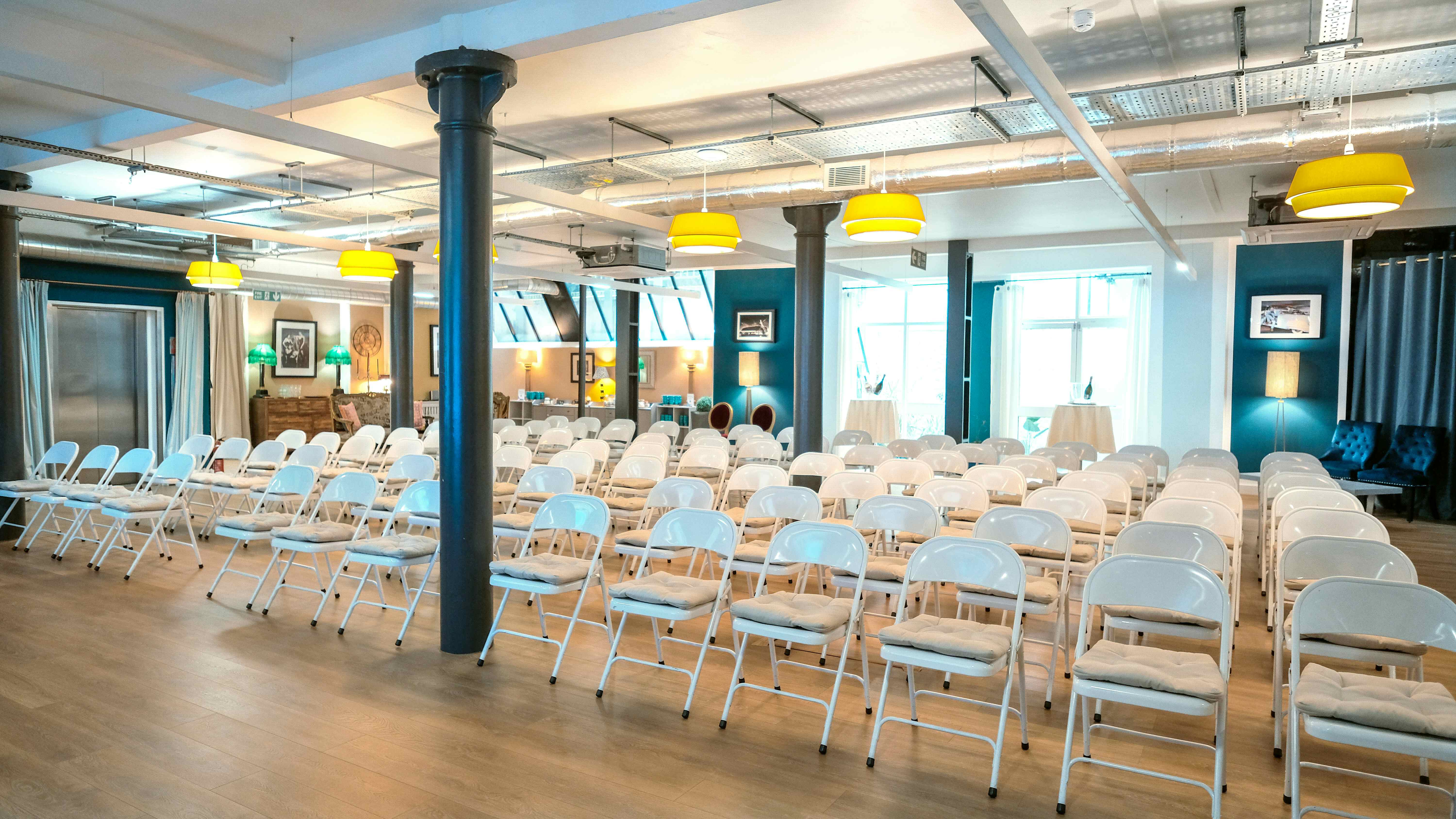 New Victorian Loft and Galeria 4