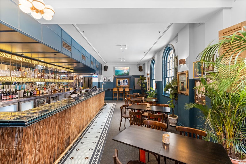 The Dusk Bar & Bistro 0