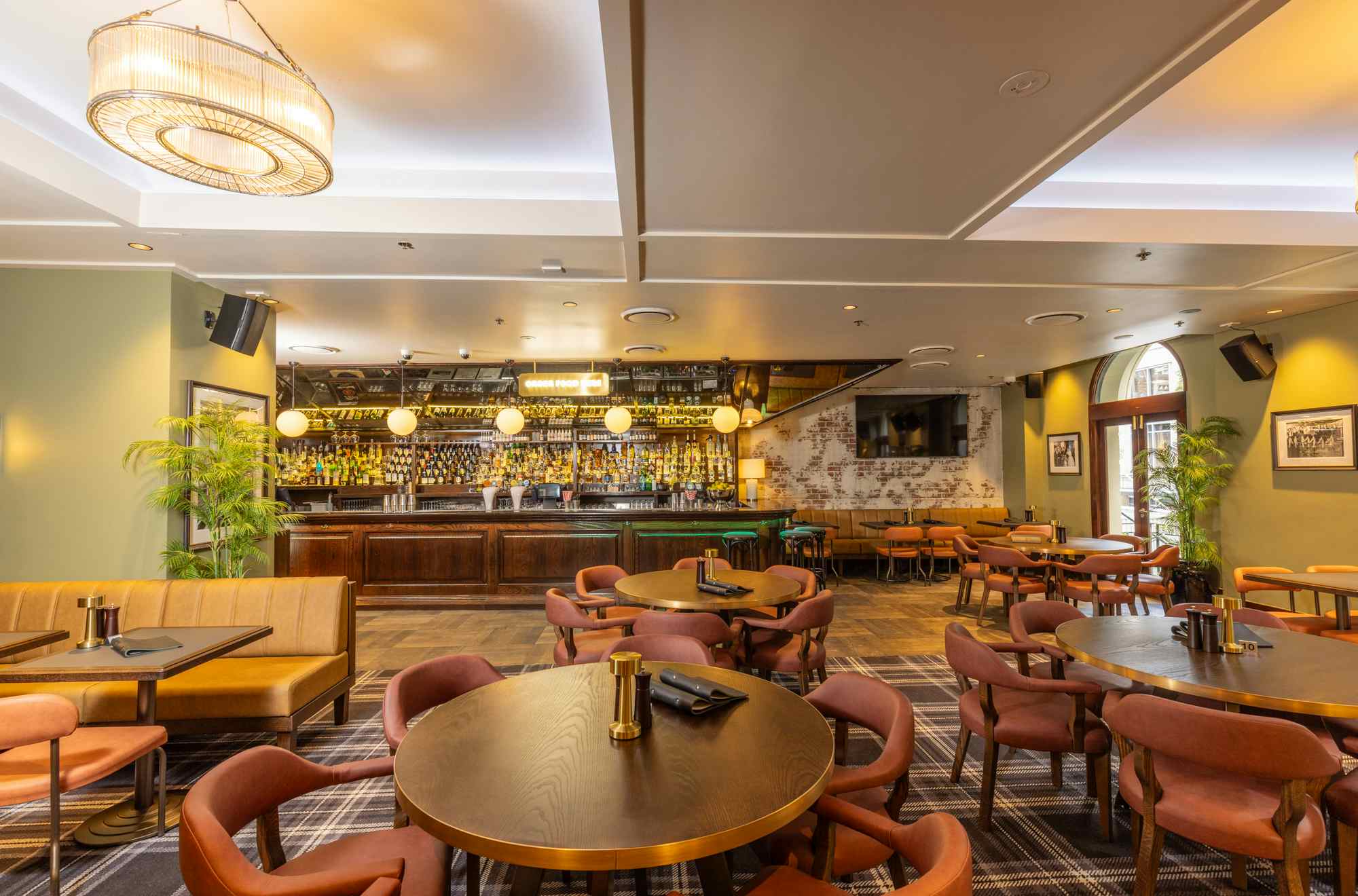 Park Street Bar & Bistro 1