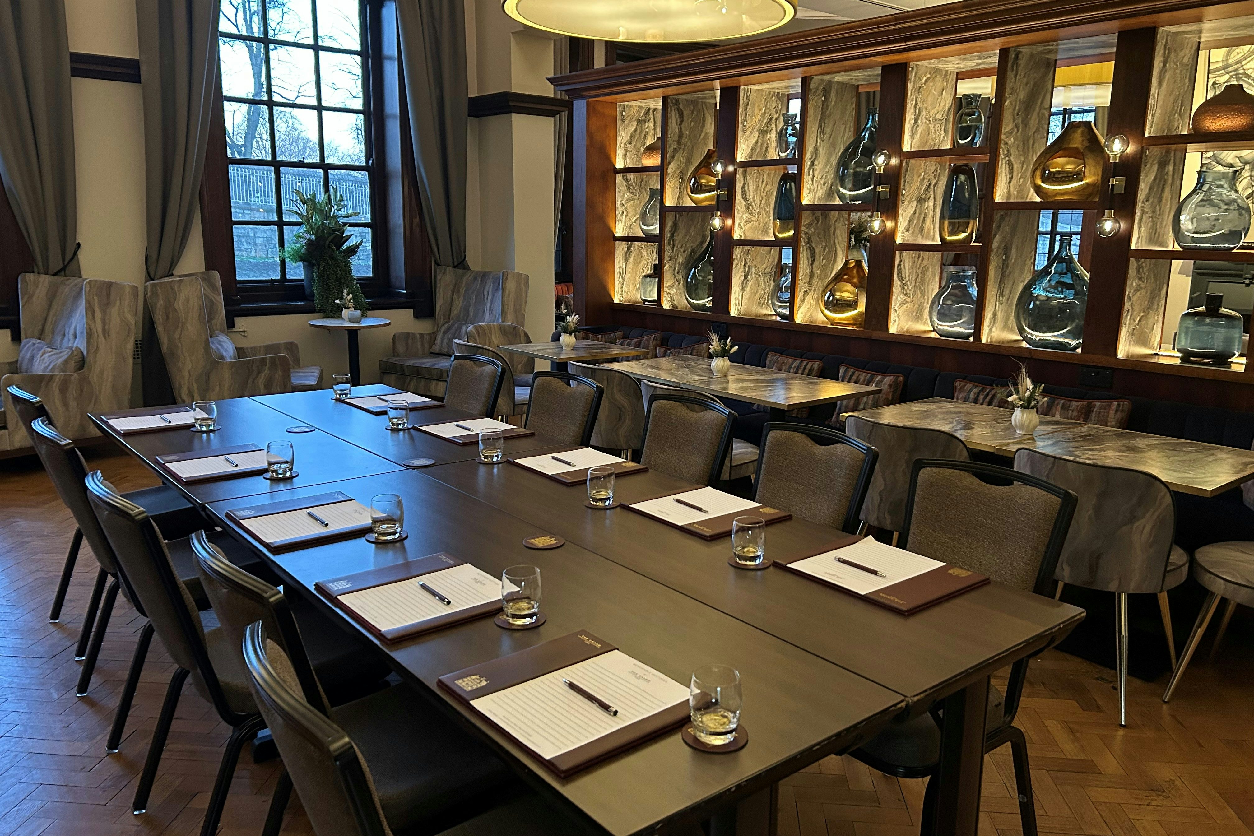 The White Rose Lounge 1