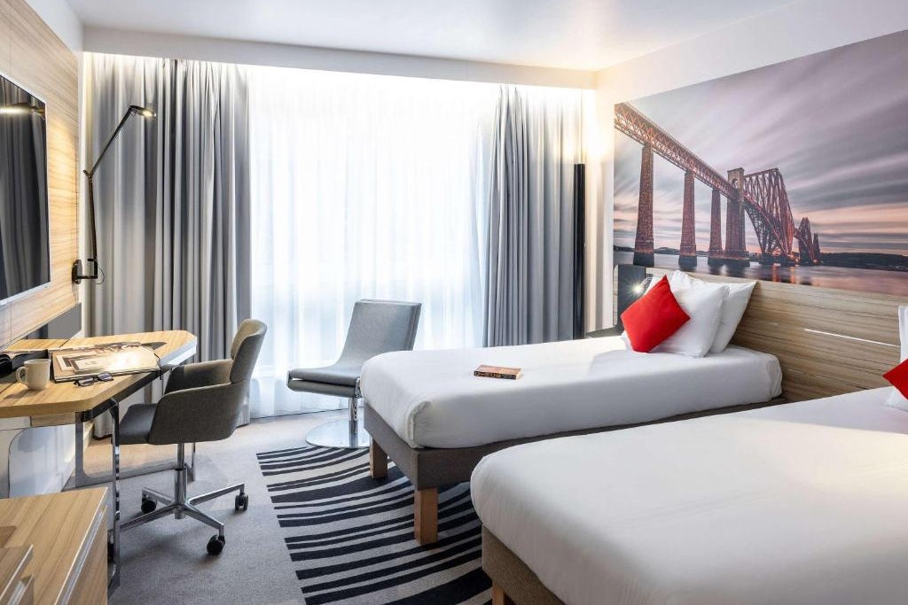 Standard Twin Room 3