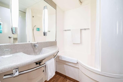 Double Room 2