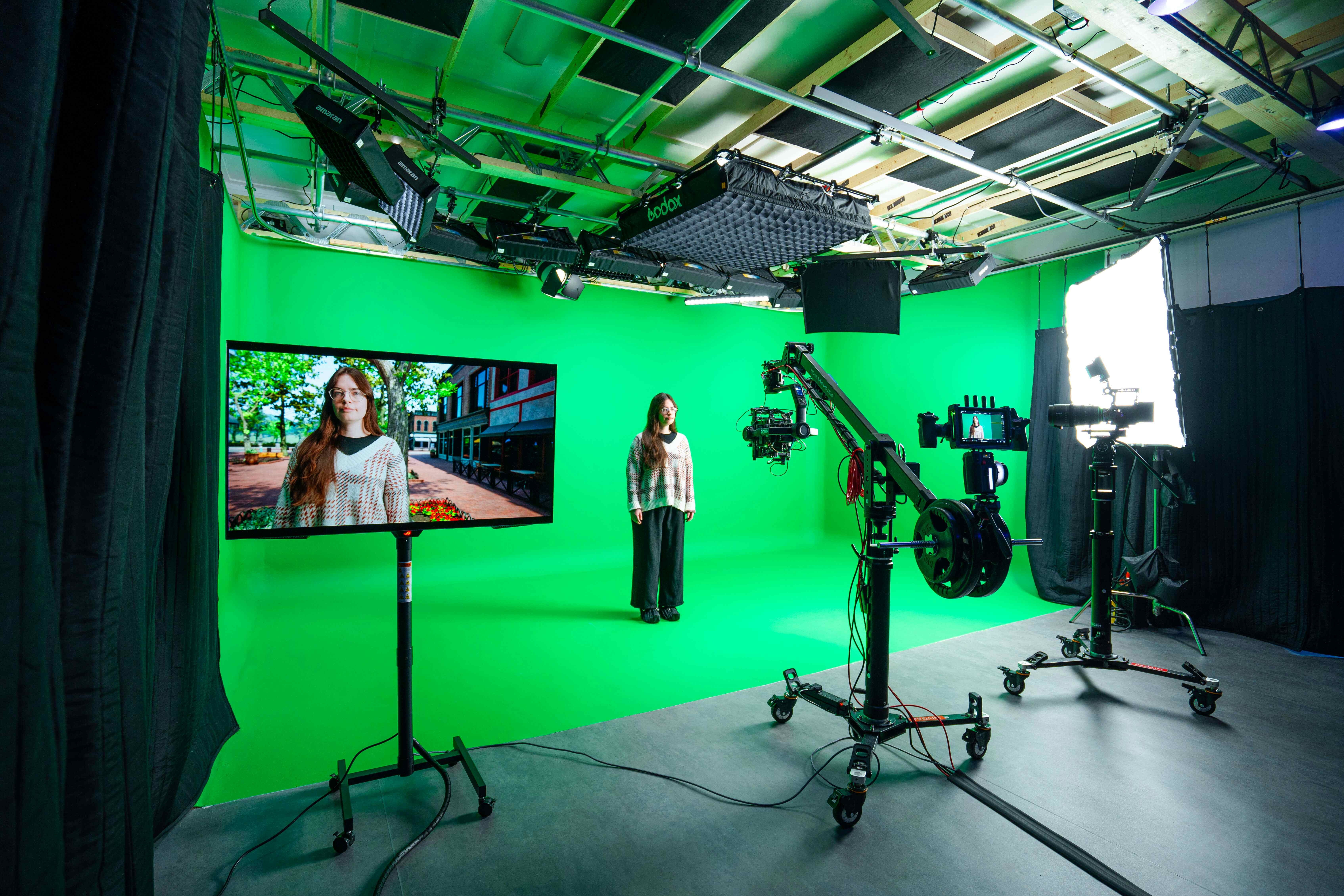 Green Screen Virtual Production Studio 0