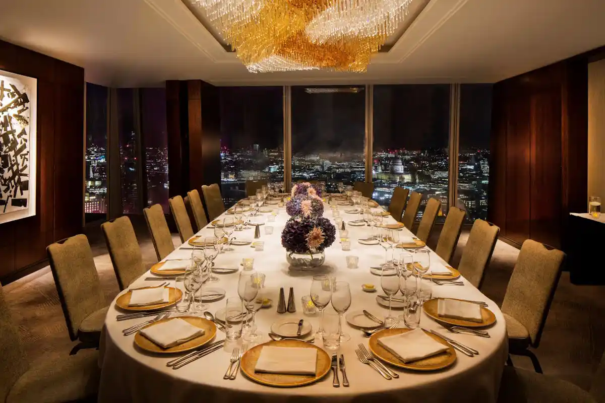 Li Room, Shangri-La Hotel, At The Shard, London
