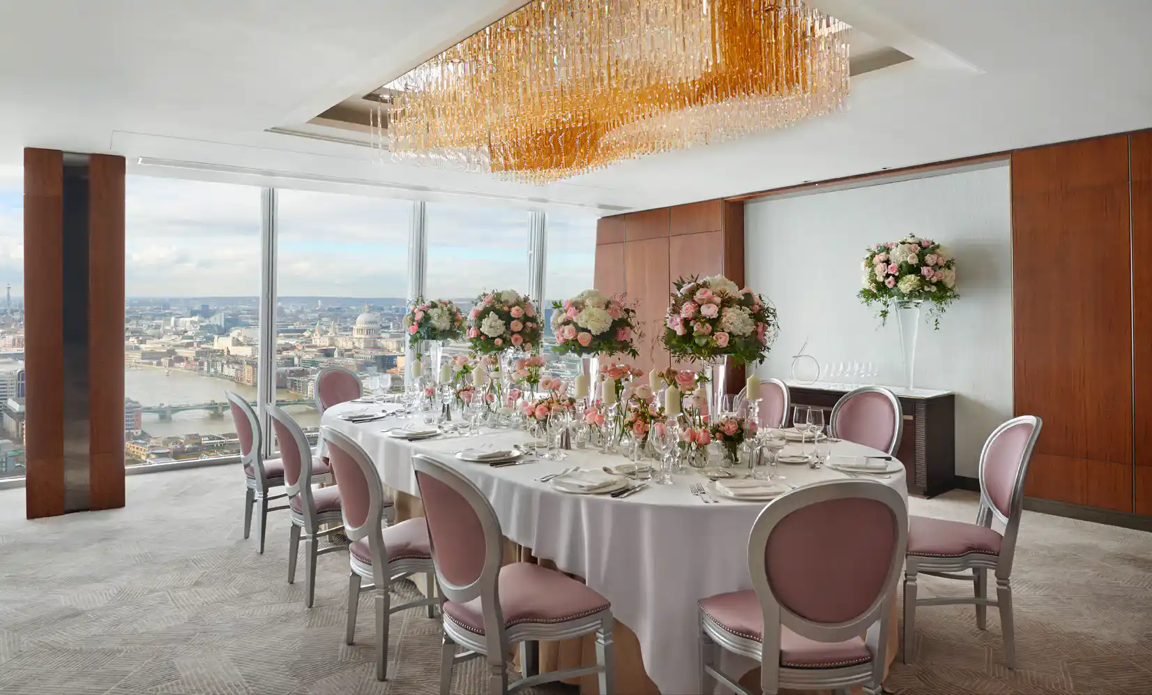 Shangri-La Hotel, At The Shard, London