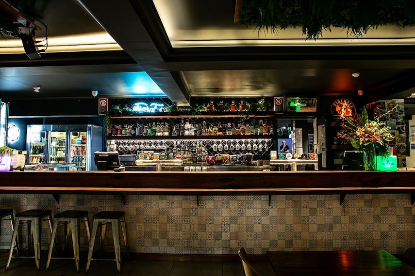 The Cauliflower Hotel - The Main Bar 3D tour