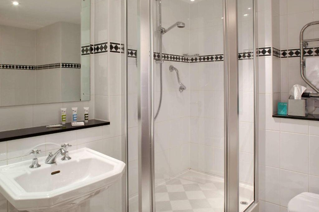 Standard Double / Twin Room 2