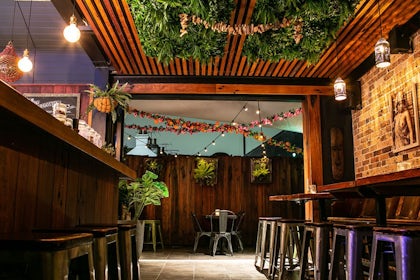 The Cocktail Bar 10
