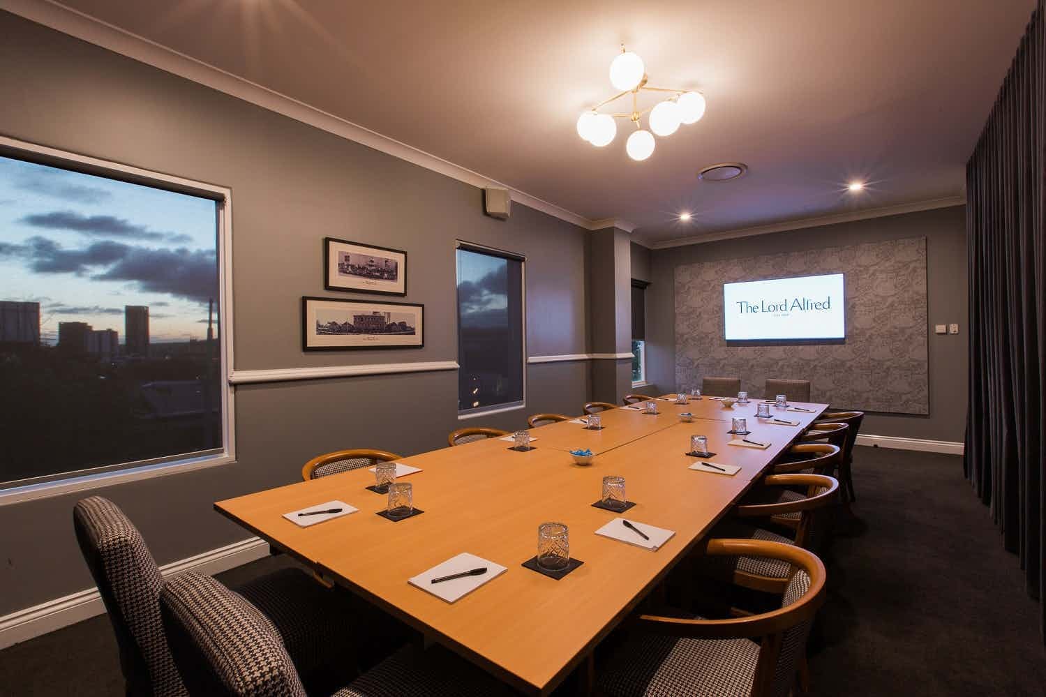 Lord's Board Room 0
