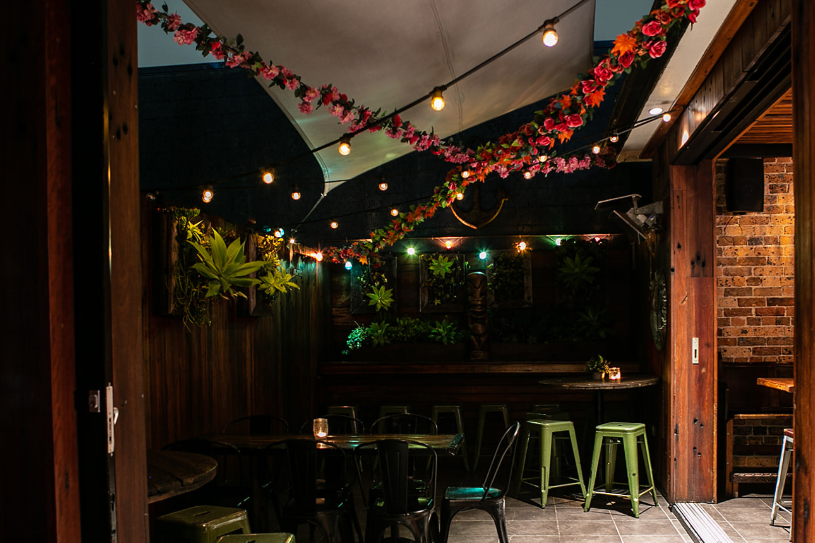 The Terrace Balcony 3D tour