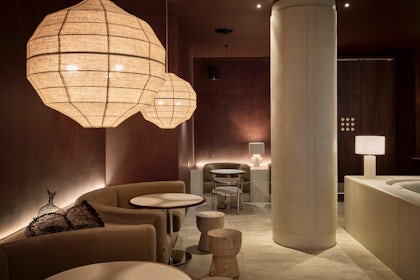 Bar Tilda 1