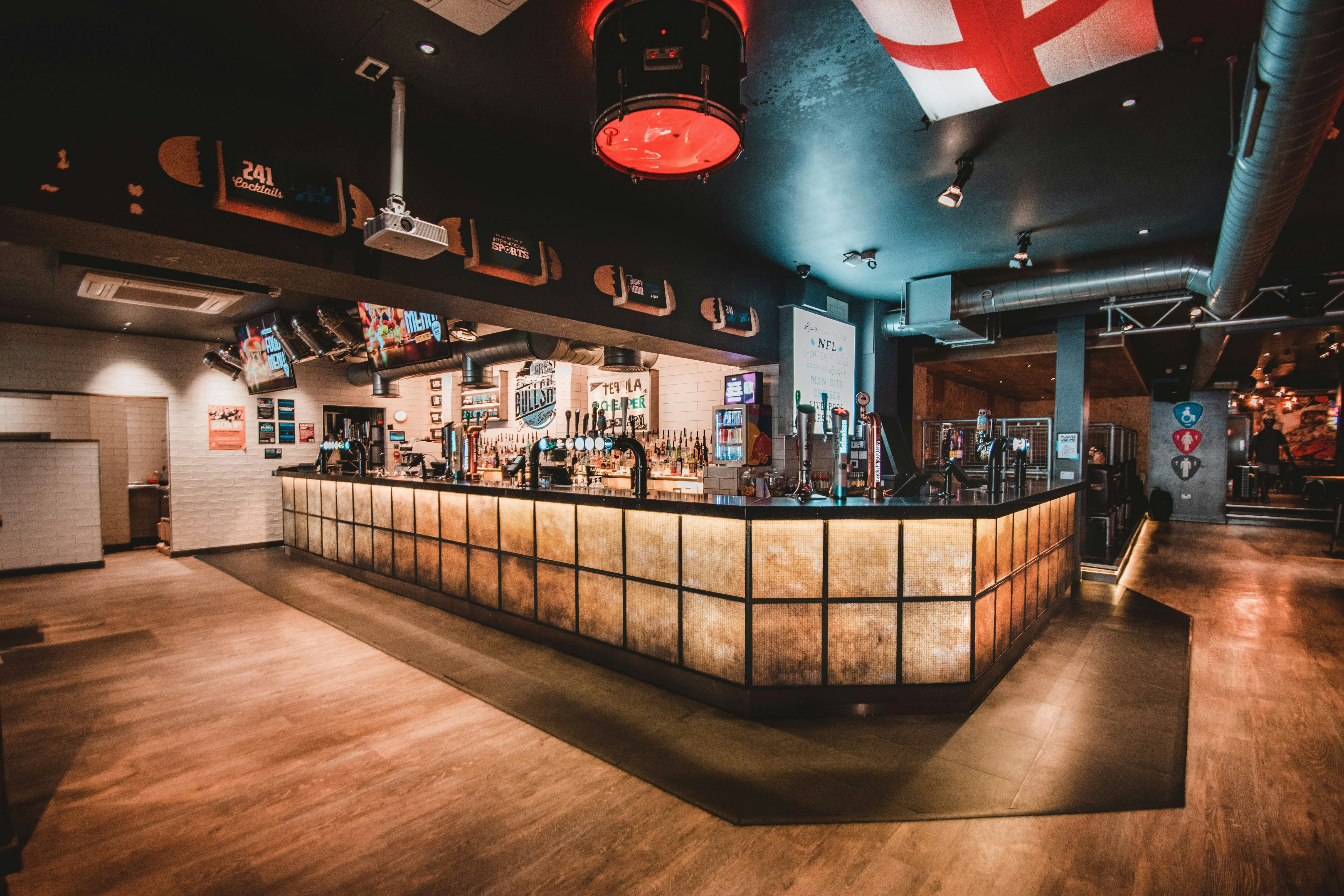 EXCLUSIVE FULL VENUE HIRE 0