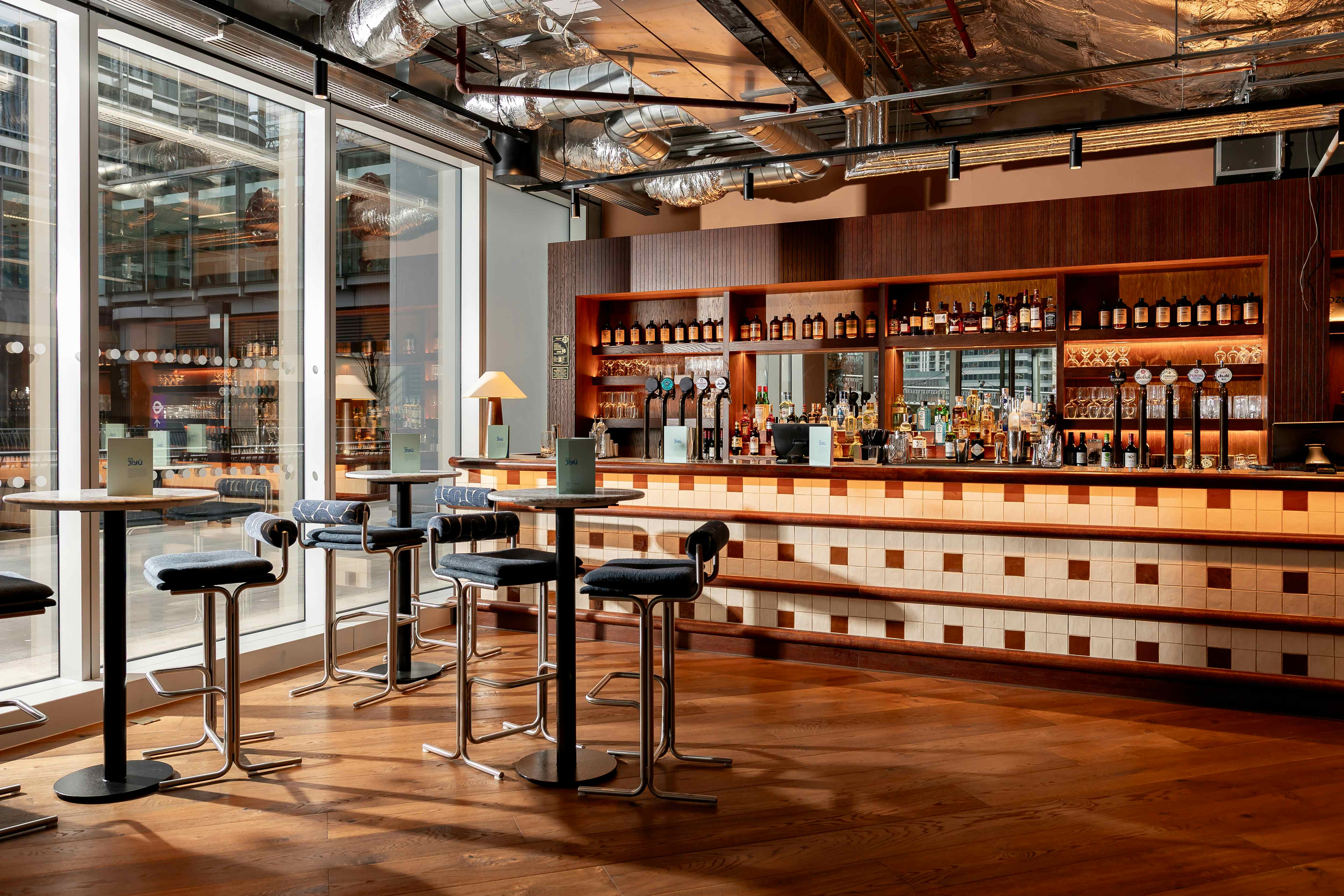 Pitch Wharf - Shuffle Social Bar and outdoor space 2