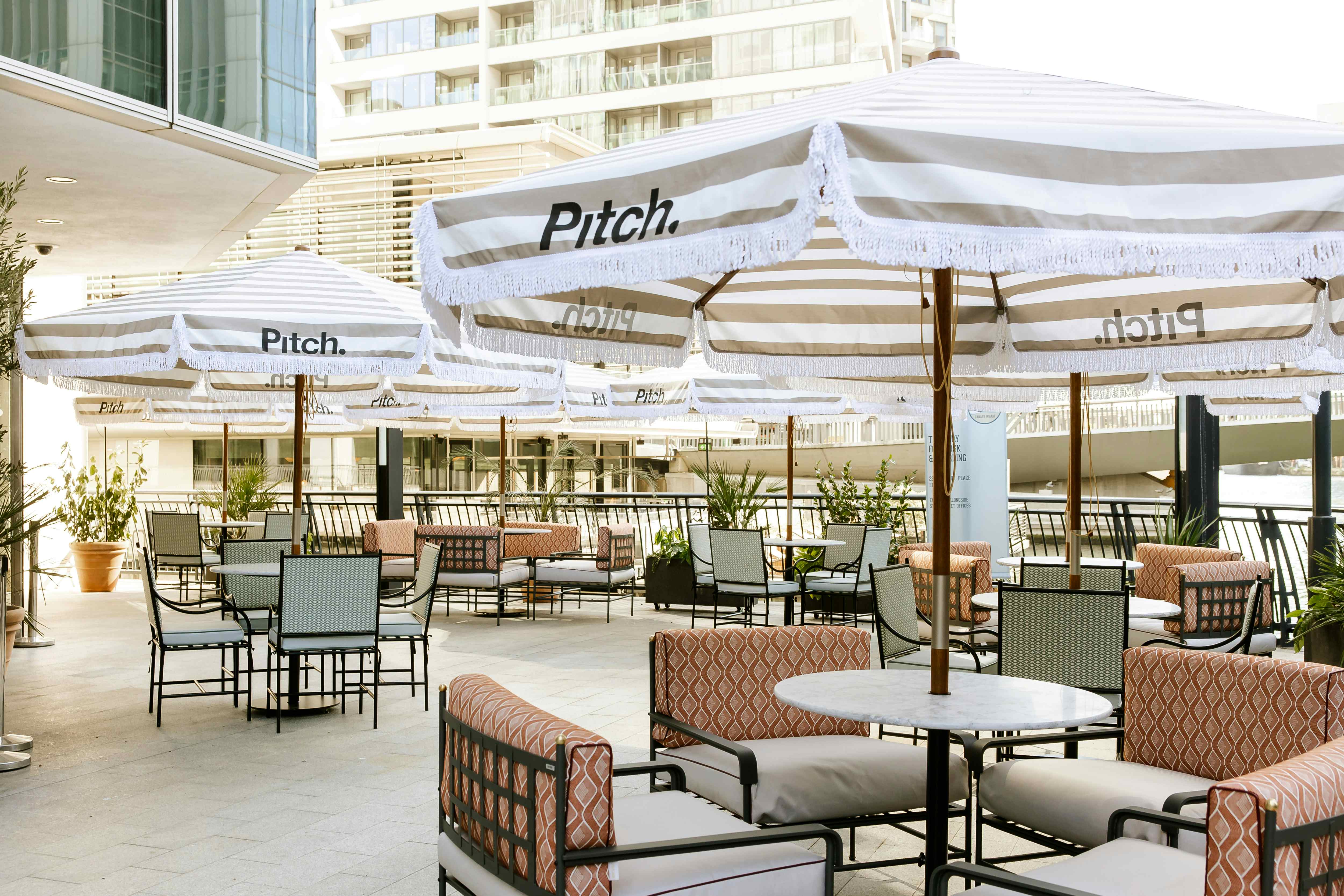 Pitch Wharf - Outdoor waterside terrace