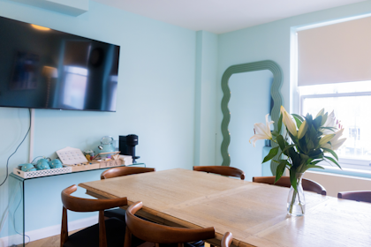 Private Meeting Room 4