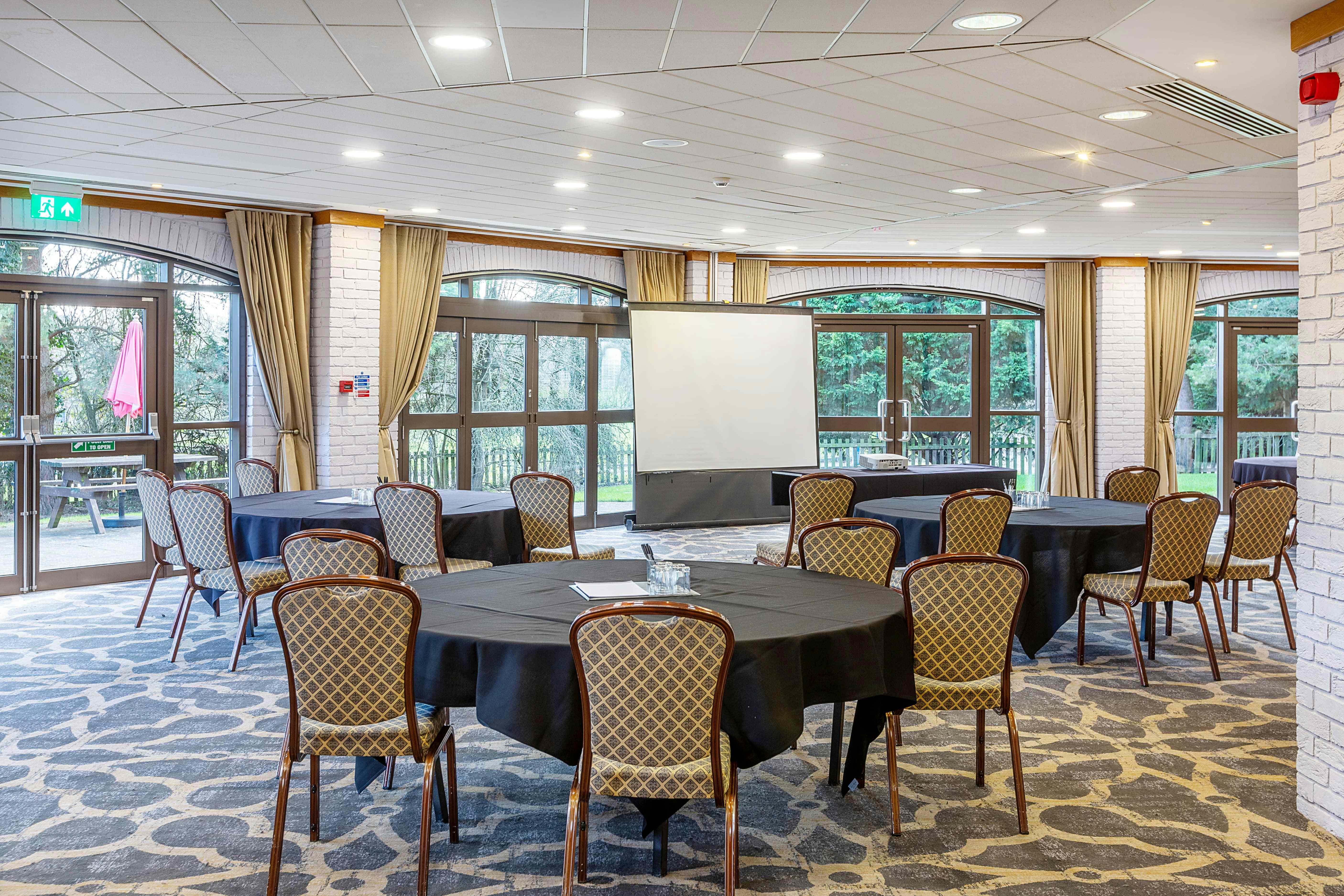 Henley in Arden Suite 0