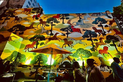 Horses & Hounds 3
