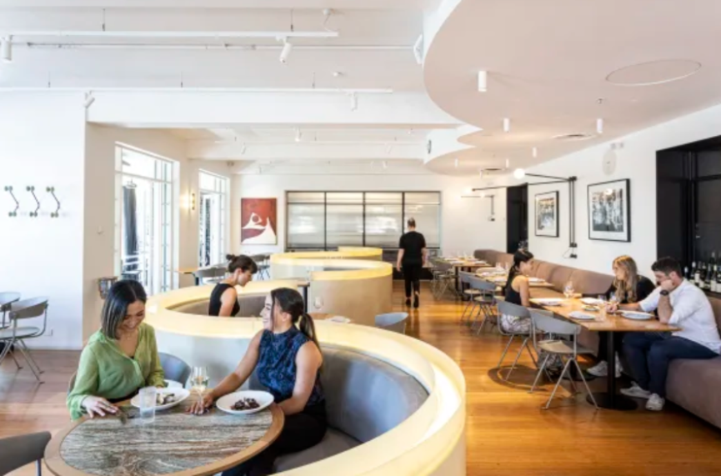 Prince Dining Room 4