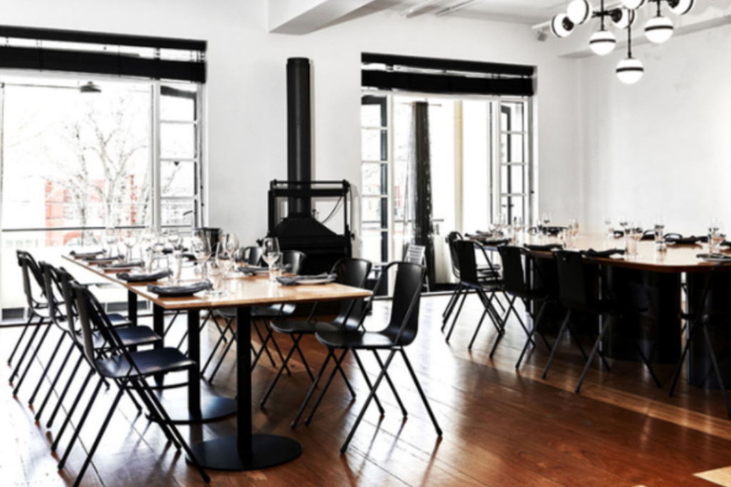 Sainthill Room 3D tour