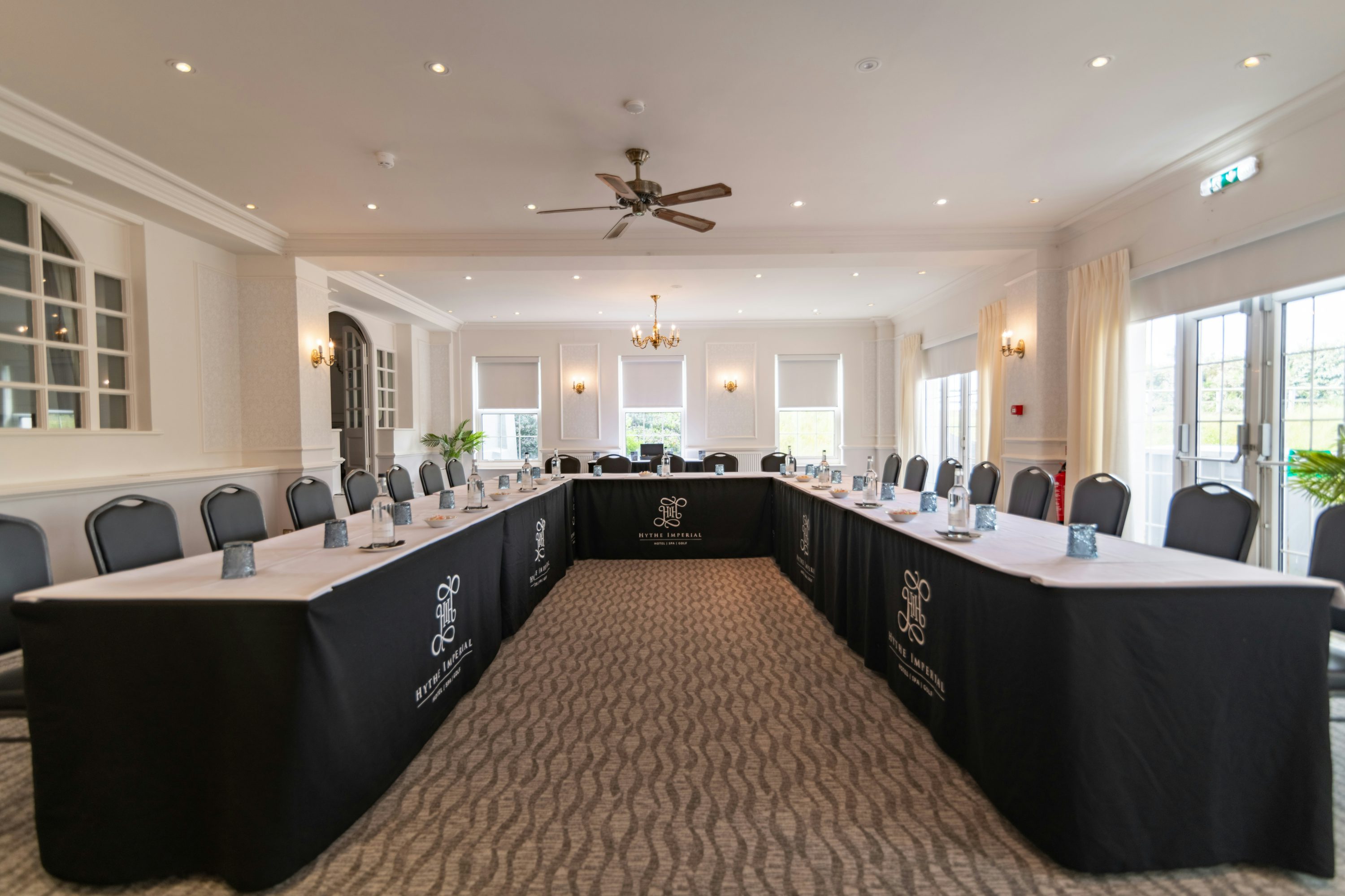 The Elizabeth Room 2