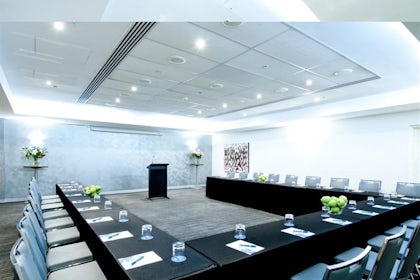 Shore Room 2