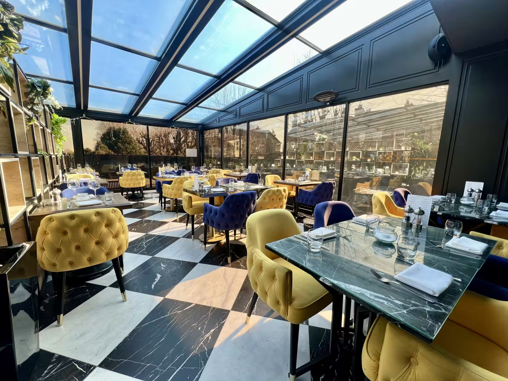 Lokkum Bar & Grill 13