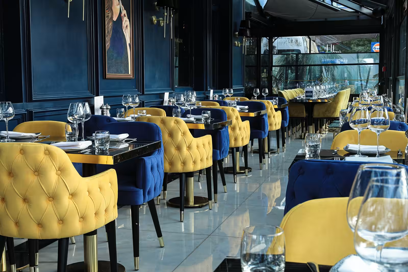 Lokkum Bar & Grill 12