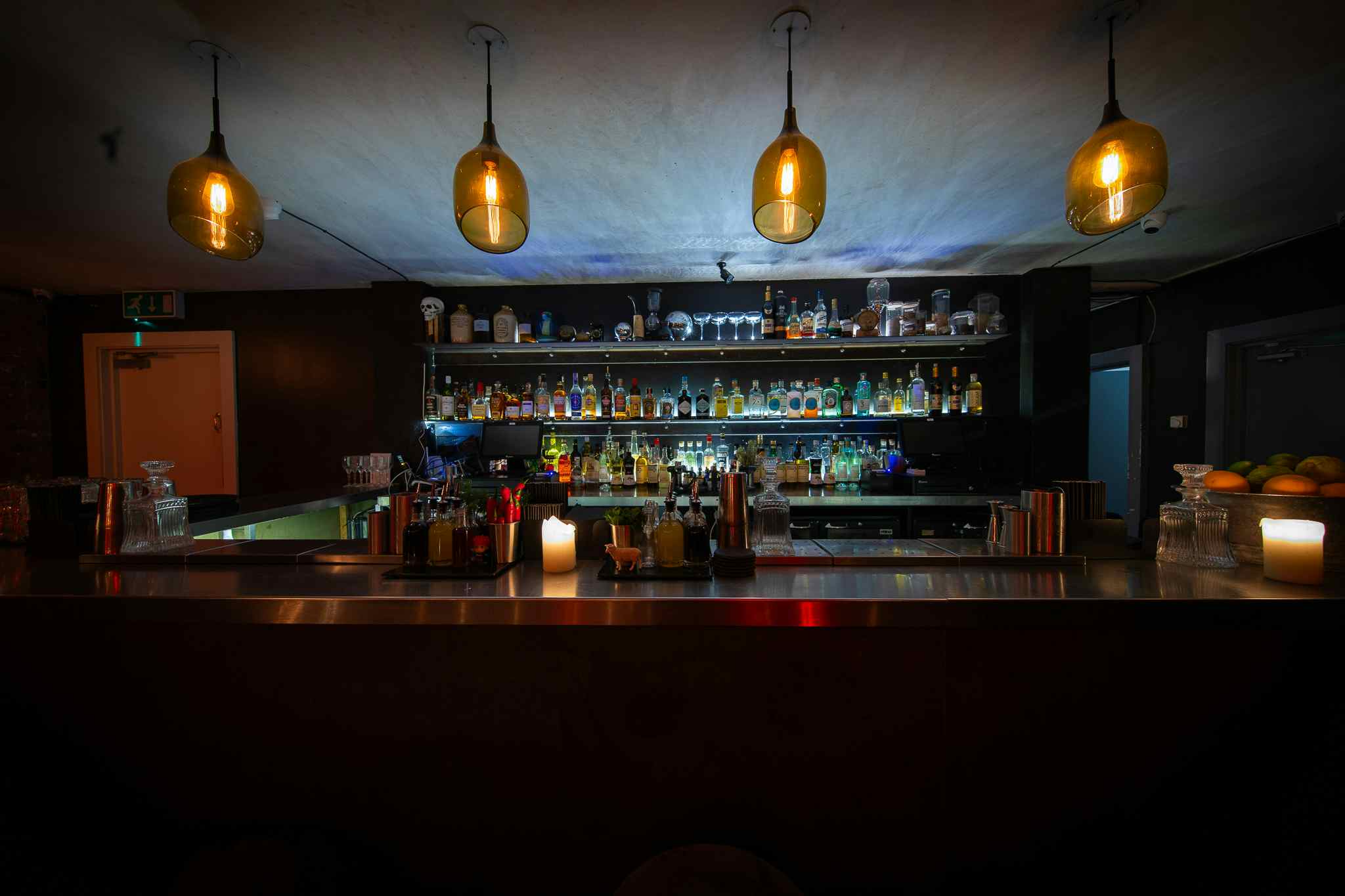 Room Through the Looking Glass 2