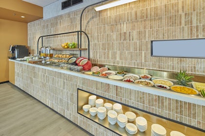 Chelsea Dinning Hall 14