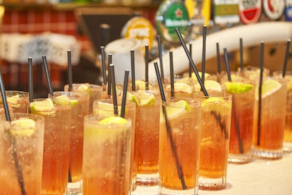 Chelsea Bar 9
