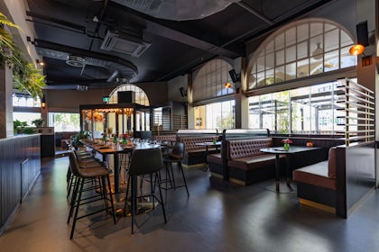Dining 2