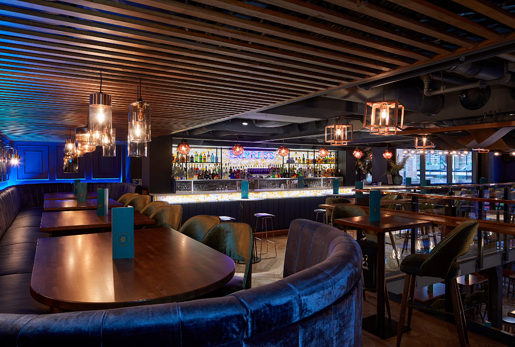 Private Mezzanine and Cocktail Bar 1