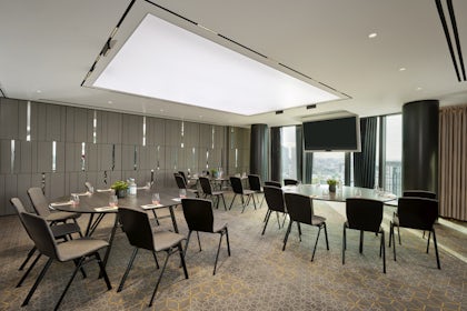 Creative Room 1 8