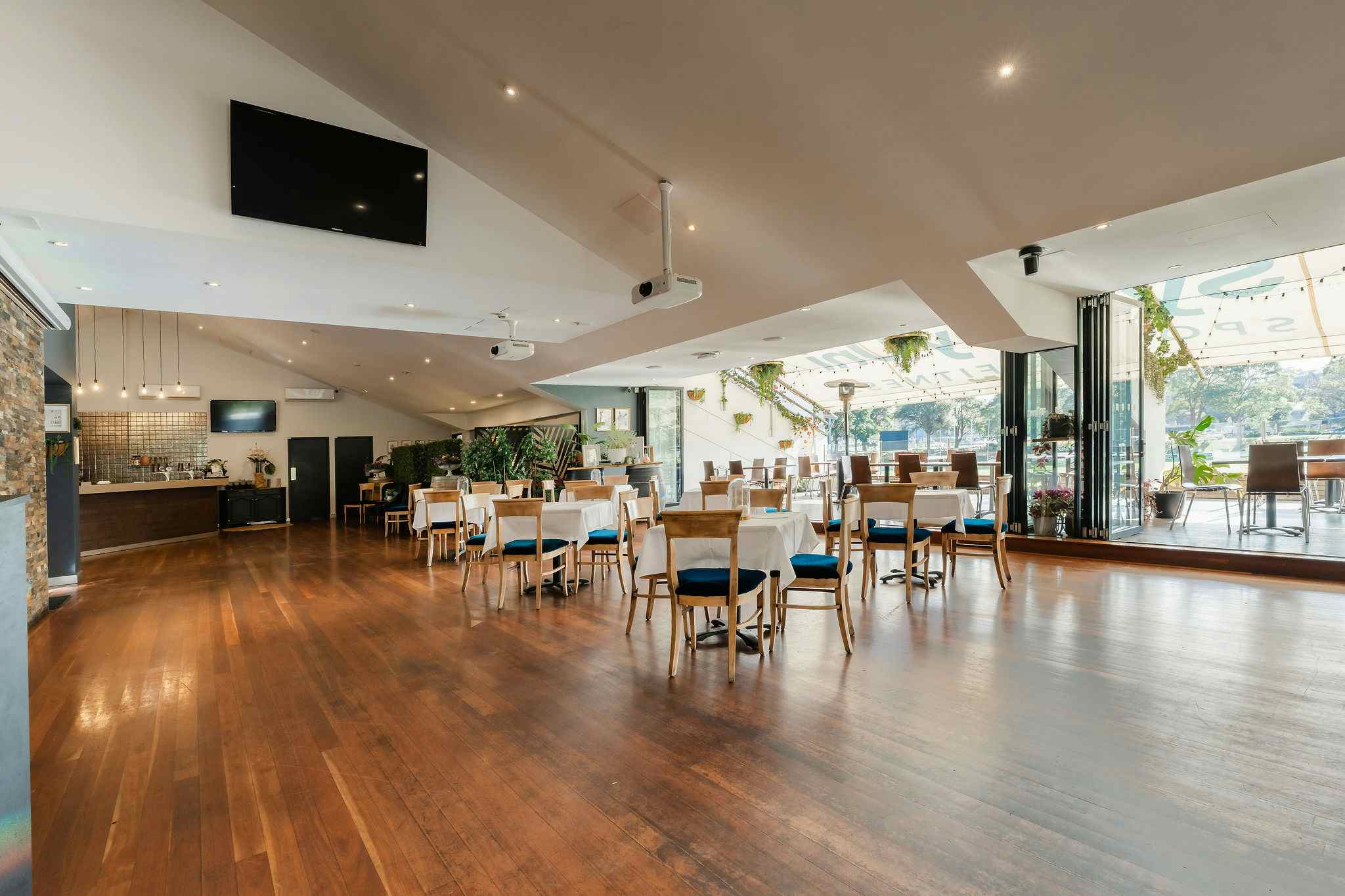 Conference's at The Heritage Room  1