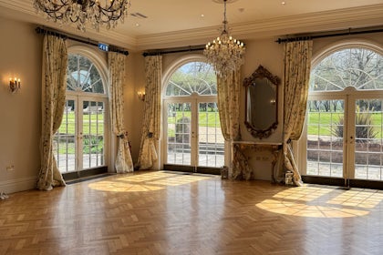 Garden Room 1