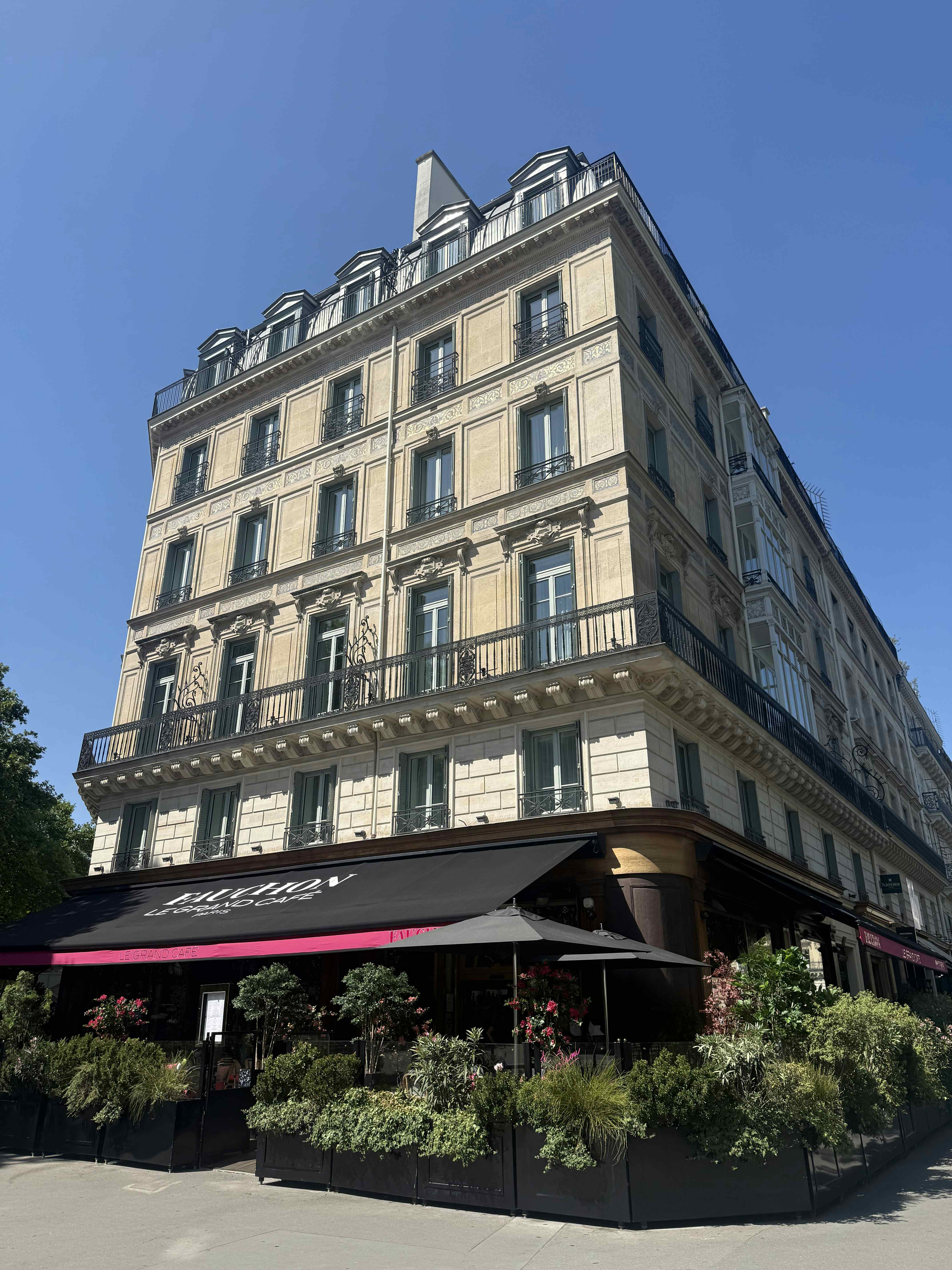 The Grand Café Fauchon 7