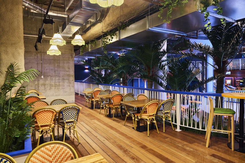 The Deck (Semi-Private) 0