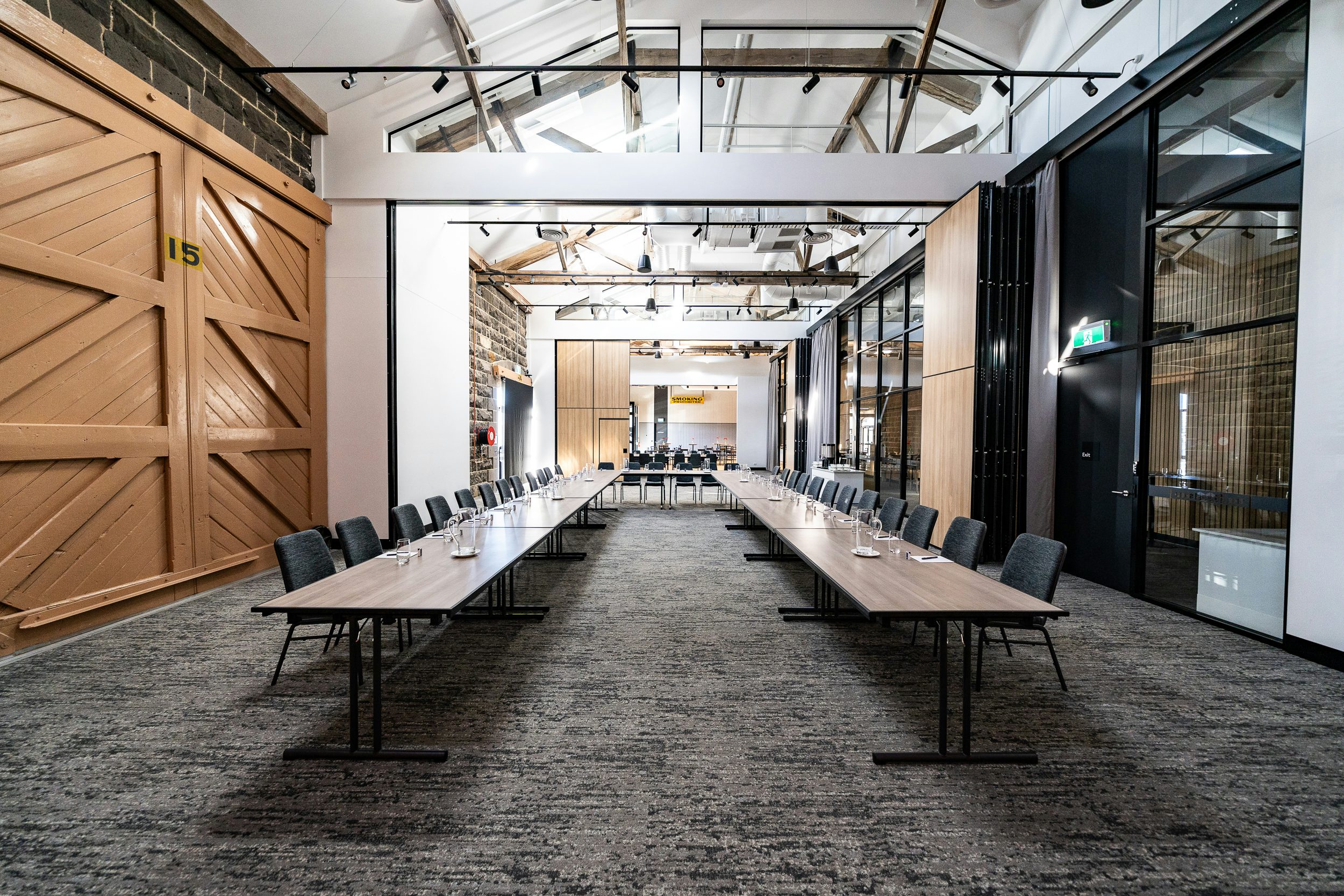 The Entire Carriage Room 0