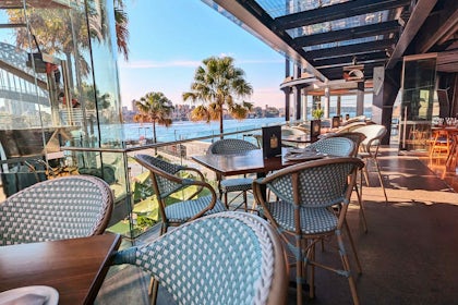 Harbour Deck 2