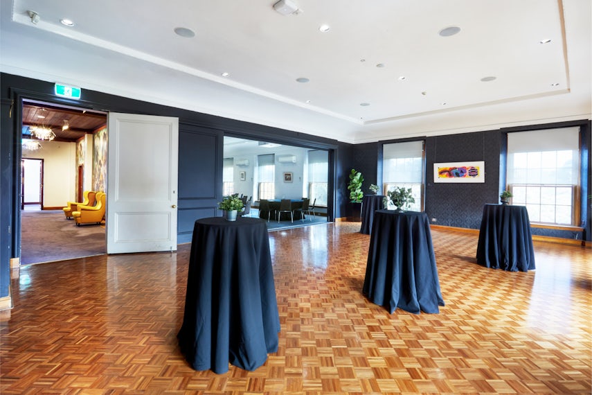 Sutherland Room 0