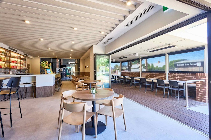 Dining Room & Front Bar 0